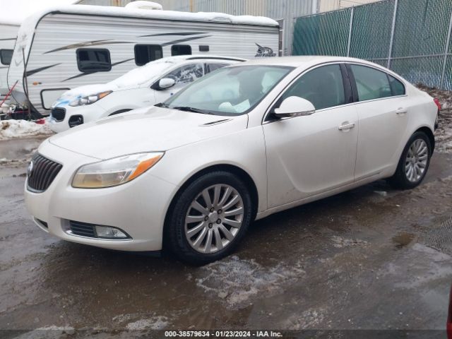 Photo 1 VIN: 2G4GR5EK7C9117592 - BUICK REGAL 