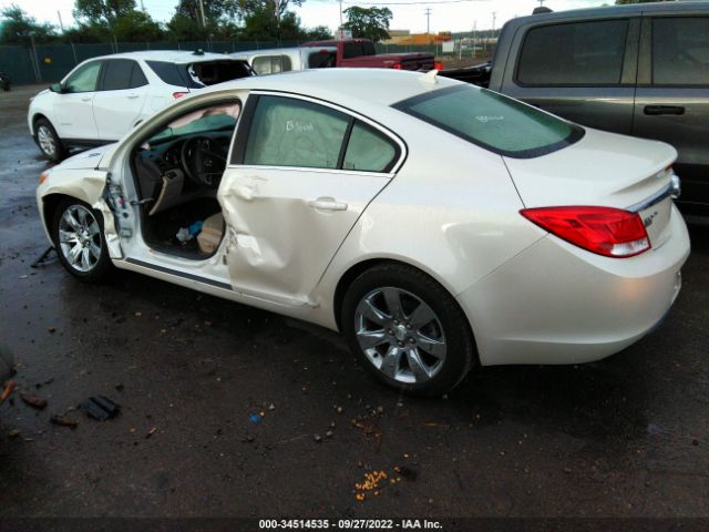 Photo 2 VIN: 2G4GR5EK8C9107976 - BUICK REGAL 