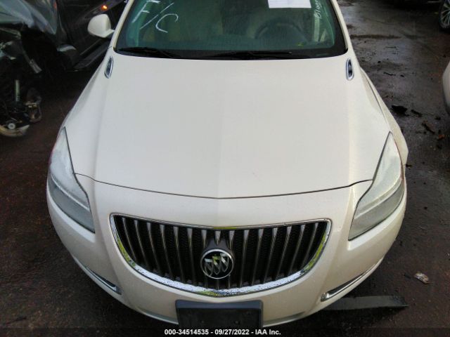 Photo 9 VIN: 2G4GR5EK8C9107976 - BUICK REGAL 