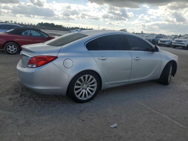 Photo 2 VIN: 2G4GR5EK8C9139519 - BUICK REGAL 