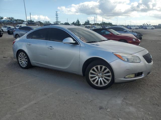 Photo 3 VIN: 2G4GR5EK8C9139519 - BUICK REGAL 