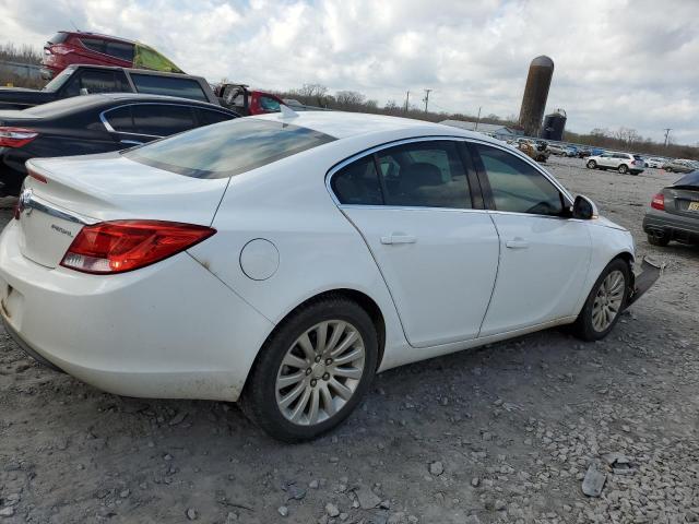 Photo 2 VIN: 2G4GR5EK8C9165909 - BUICK REGAL 