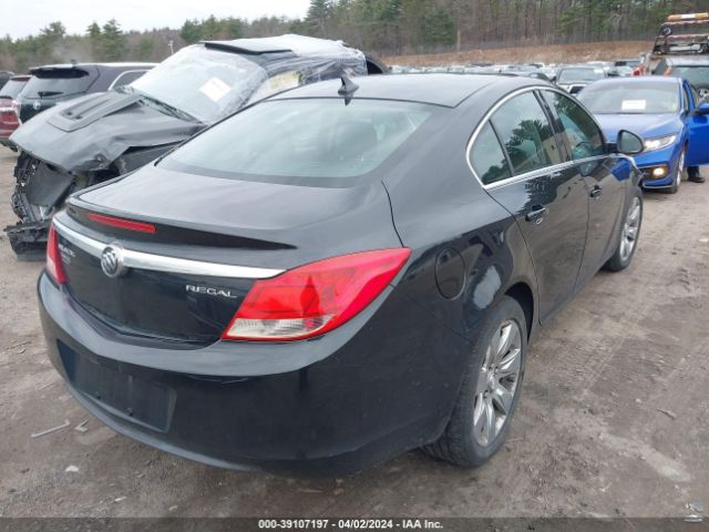 Photo 3 VIN: 2G4GR5EK8C9183925 - BUICK REGAL 