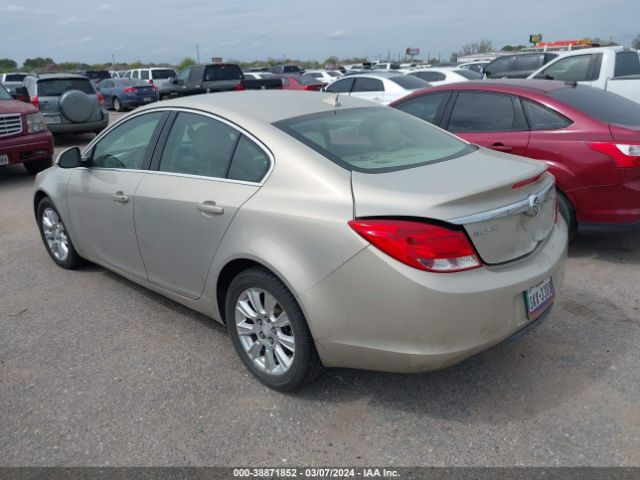 Photo 2 VIN: 2G4GR5ER0C9159664 - BUICK REGAL 