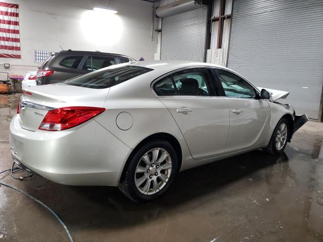 Photo 2 VIN: 2G4GR5ER1D9217699 - BUICK REGAL 