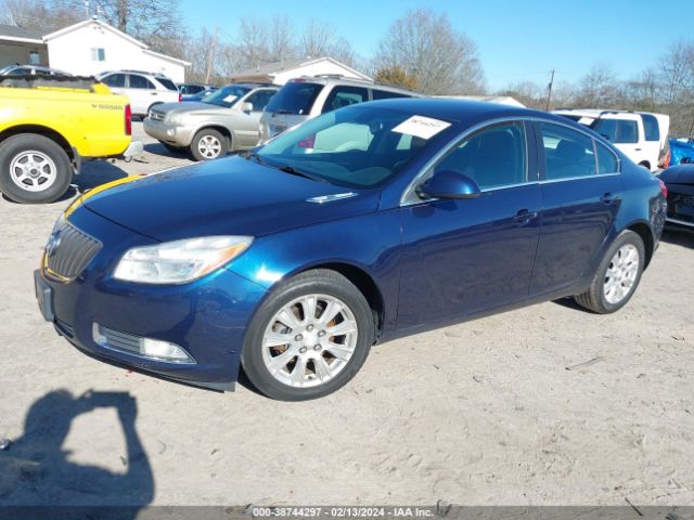 Photo 1 VIN: 2G4GR5ER3C9135567 - BUICK REGAL 