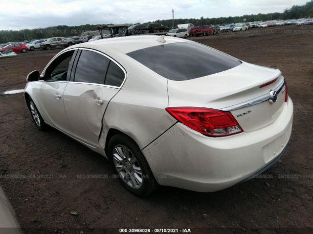 Photo 2 VIN: 2G4GR5ER6D9157676 - BUICK REGAL 