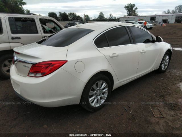 Photo 3 VIN: 2G4GR5ER6D9157676 - BUICK REGAL 