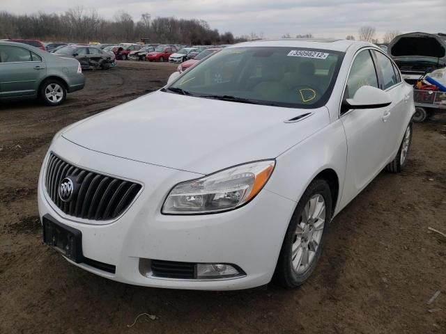 Photo 1 VIN: 2G4GR5ER9C9110284 - BUICK REGAL 