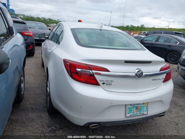 Photo 2 VIN: 2G4GR5GX9H9101460 - BUICK REGAL 