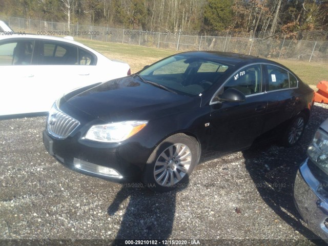 Photo 1 VIN: 2G4GS5EC2B9177467 - BUICK REGAL 