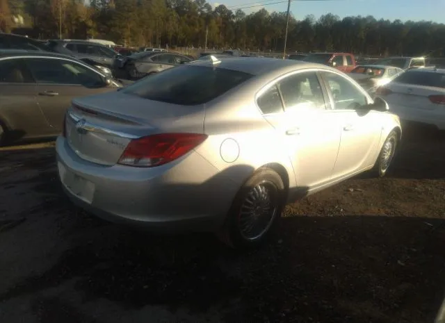 Photo 3 VIN: 2G4GS5EC2B9200956 - BUICK REGAL 