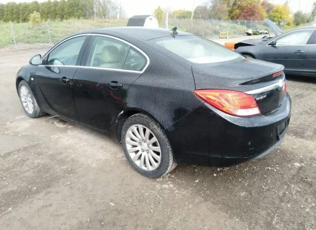 Photo 2 VIN: 2G4GS5EC4B9177910 - BUICK REGAL 