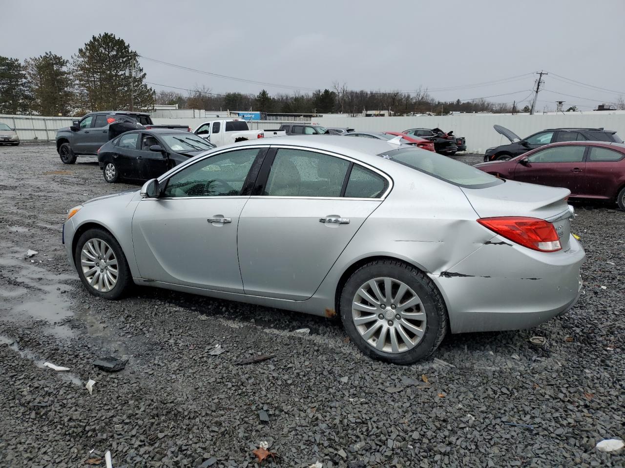 Photo 1 VIN: 2G4GS5EK0C9126557 - BUICK REGAL 