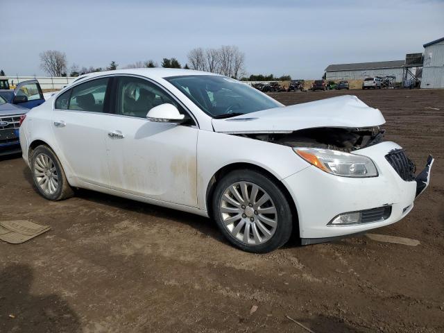 Photo 3 VIN: 2G4GS5EK2C9137530 - BUICK REGAL 