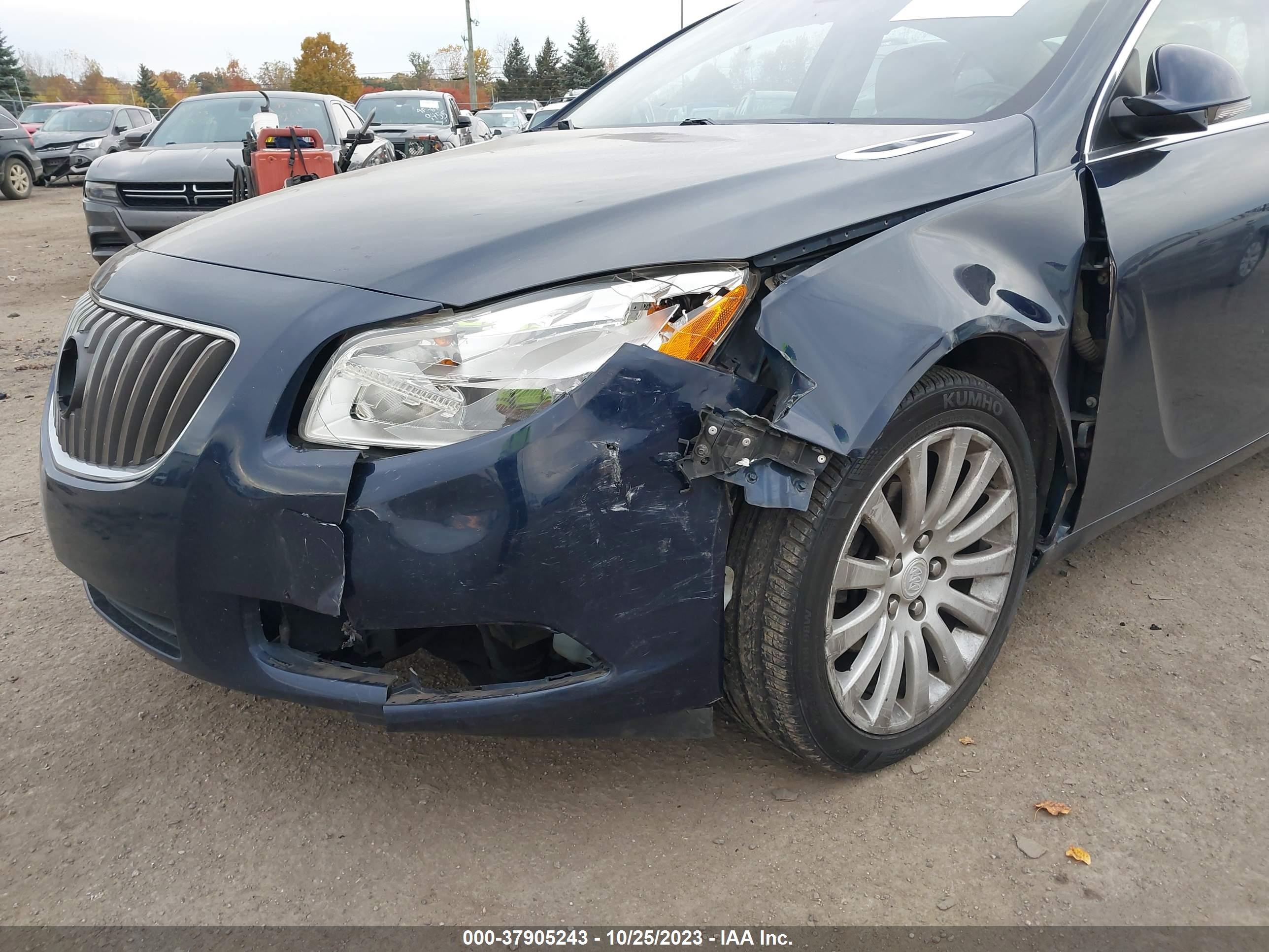 Photo 5 VIN: 2G4GS5EK2C9141299 - BUICK REGAL 