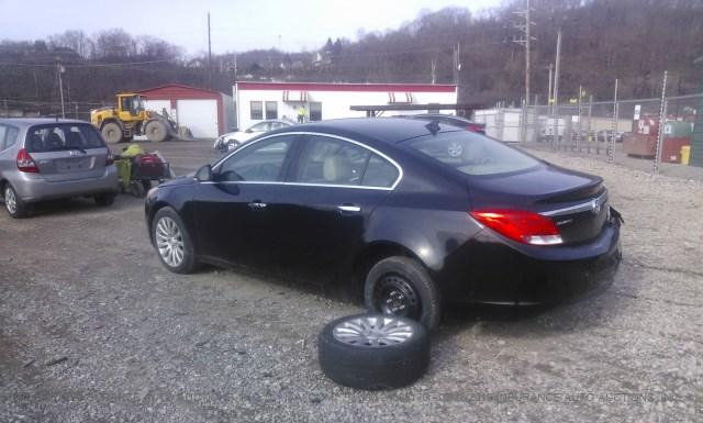 Photo 2 VIN: 2G4GS5EK2C9149337 - BUICK REGAL 