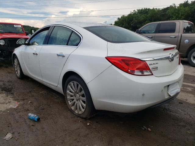 Photo 2 VIN: 2G4GS5EK3C9124253 - BUICK REGAL PREM 