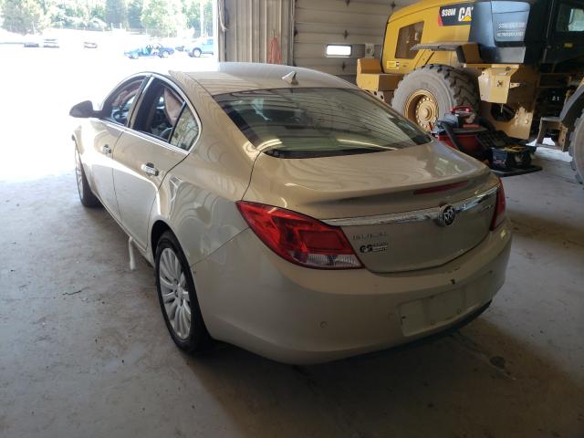 Photo 2 VIN: 2G4GS5EK3C9158550 - BUICK REGAL PREM 