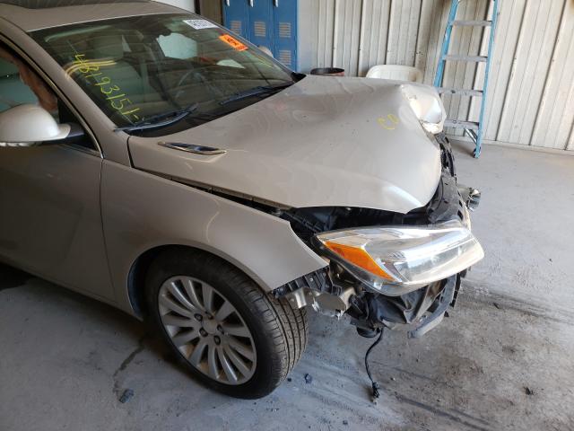 Photo 8 VIN: 2G4GS5EK3C9158550 - BUICK REGAL PREM 