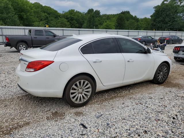 Photo 2 VIN: 2G4GS5EK4C9195249 - BUICK REGAL PREM 