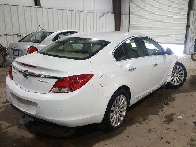 Photo 3 VIN: 2G4GS5EK7C9136695 - BUICK REGAL PREM 