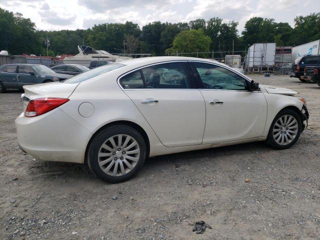 Photo 2 VIN: 2G4GS5EK7C9146420 - BUICK REGAL PREM 