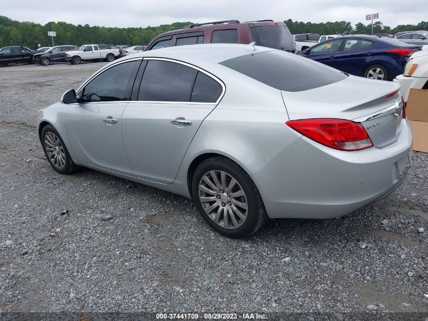 Photo 2 VIN: 2G4GS5EK8C9126760 - BUICK REGAL 