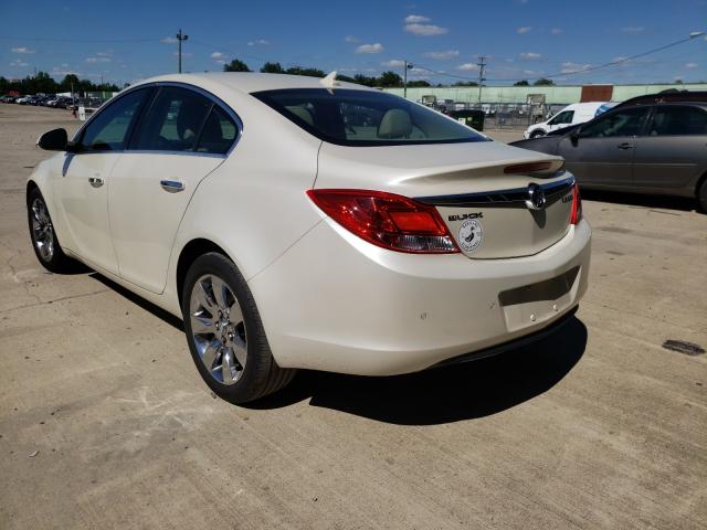 Photo 2 VIN: 2G4GS5EK8C9133868 - BUICK REGAL PREM 