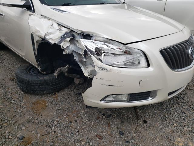 Photo 8 VIN: 2G4GS5EK8C9139105 - BUICK REGAL PREM 