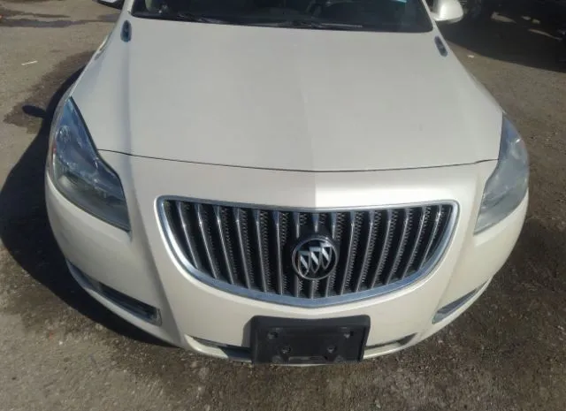 Photo 5 VIN: 2G4GS5EK9C9185705 - BUICK REGAL 