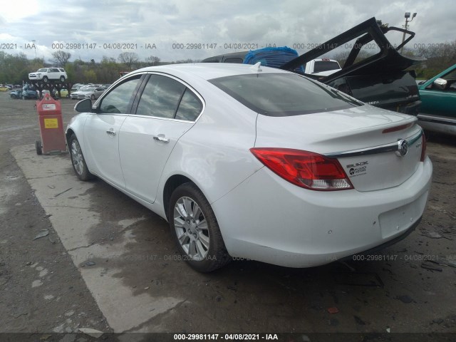 Photo 2 VIN: 2G4GS5ER0D9130445 - BUICK REGAL 