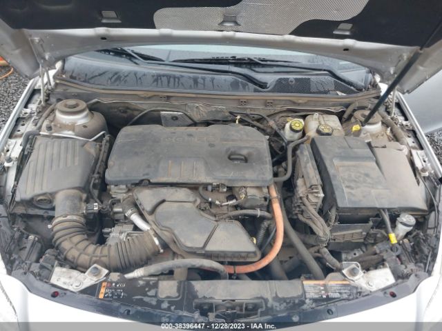 Photo 9 VIN: 2G4GS5ER3D9222732 - BUICK REGAL 