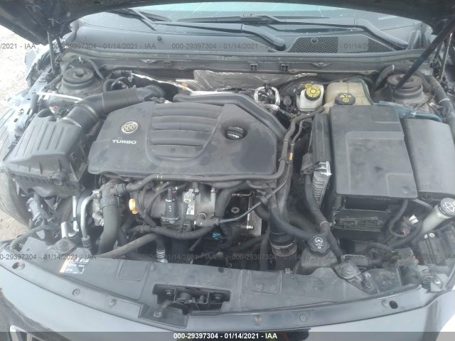 Photo 9 VIN: 2G4GS5EV2C9142138 - BUICK REGAL 