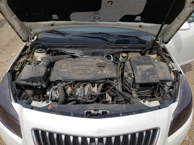 Photo 6 VIN: 2G4GS5EV2C9212785 - BUICK REGAL PREM 