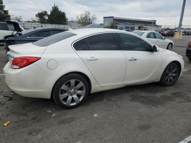 Photo 2 VIN: 2G4GS5EV2D9204039 - BUICK REGAL 