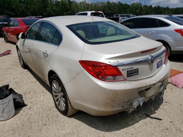 Photo 2 VIN: 2G4GS5EV4C9215512 - BUICK REGAL PREM 