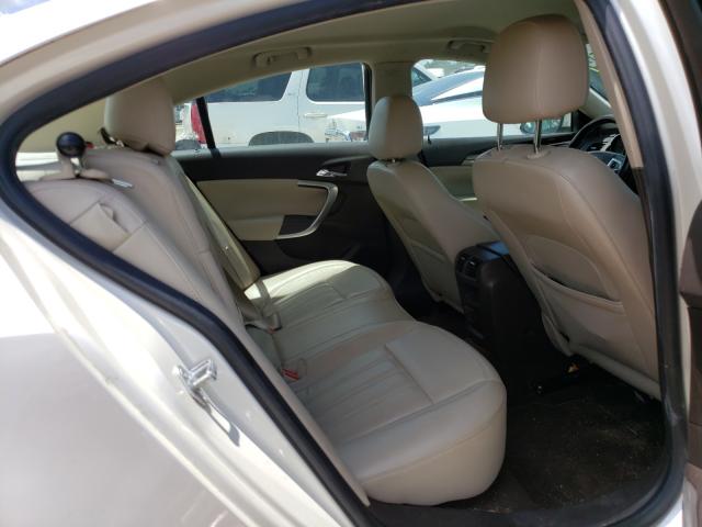 Photo 5 VIN: 2G4GS5EV4C9215512 - BUICK REGAL PREM 