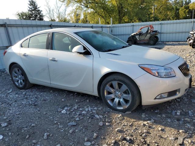 Photo 3 VIN: 2G4GS5EV4D9249709 - BUICK REGAL PREM 