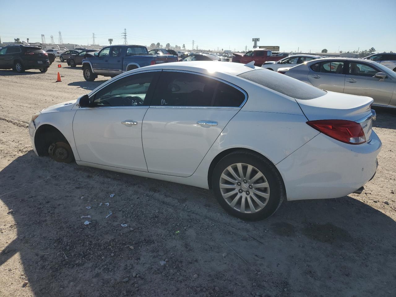 Photo 1 VIN: 2G4GS5EV8C9191988 - BUICK REGAL 