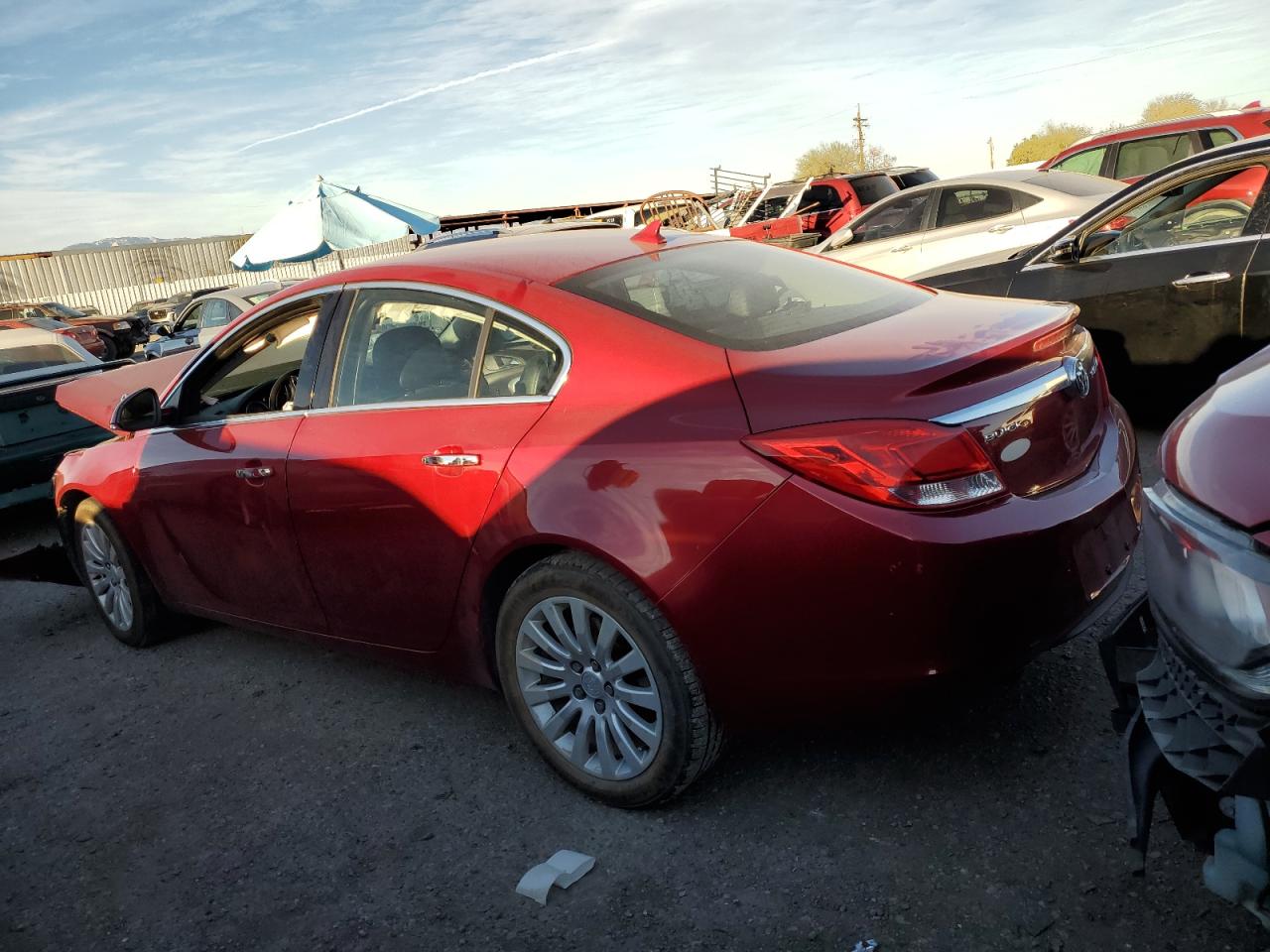 Photo 1 VIN: 2G4GS5EV9C9214212 - BUICK REGAL 