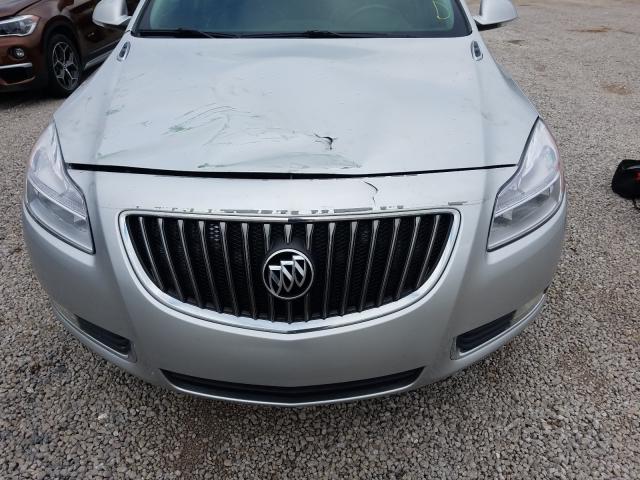 Photo 8 VIN: 2G4GS5EV9D9158919 - BUICK REGAL PREM 