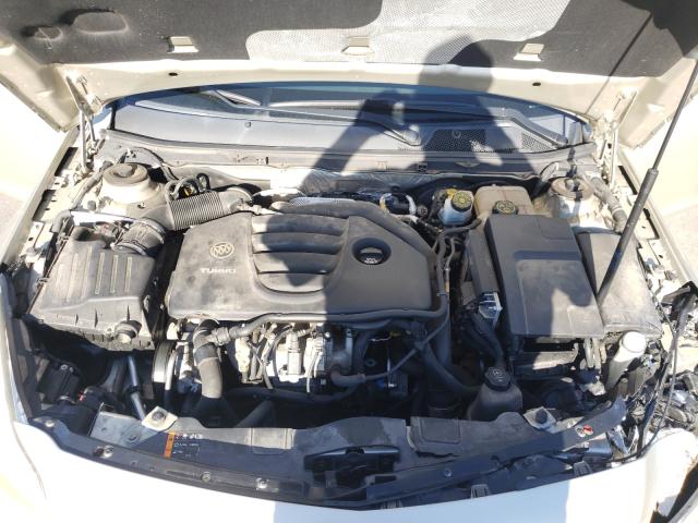 Photo 6 VIN: 2G4GS5EV9D9184940 - BUICK REGAL PREM 