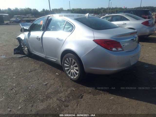 Photo 2 VIN: 2G4GS5EVXD9142020 - BUICK REGAL 