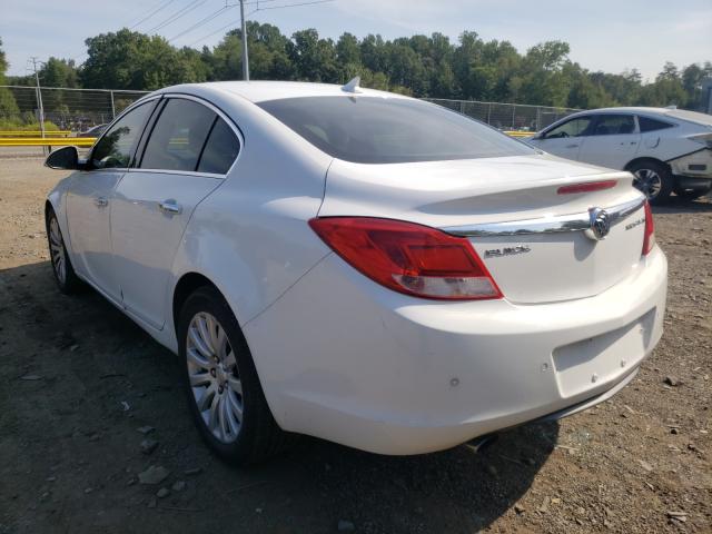 Photo 2 VIN: 2G4GS5EVXD9236253 - BUICK REGAL PREM 