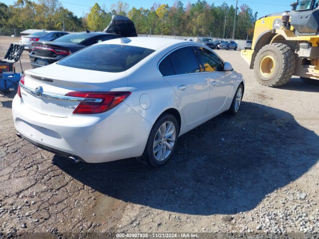 Photo 3 VIN: 2G4GS5GX2G9121603 - BUICK REGAL 