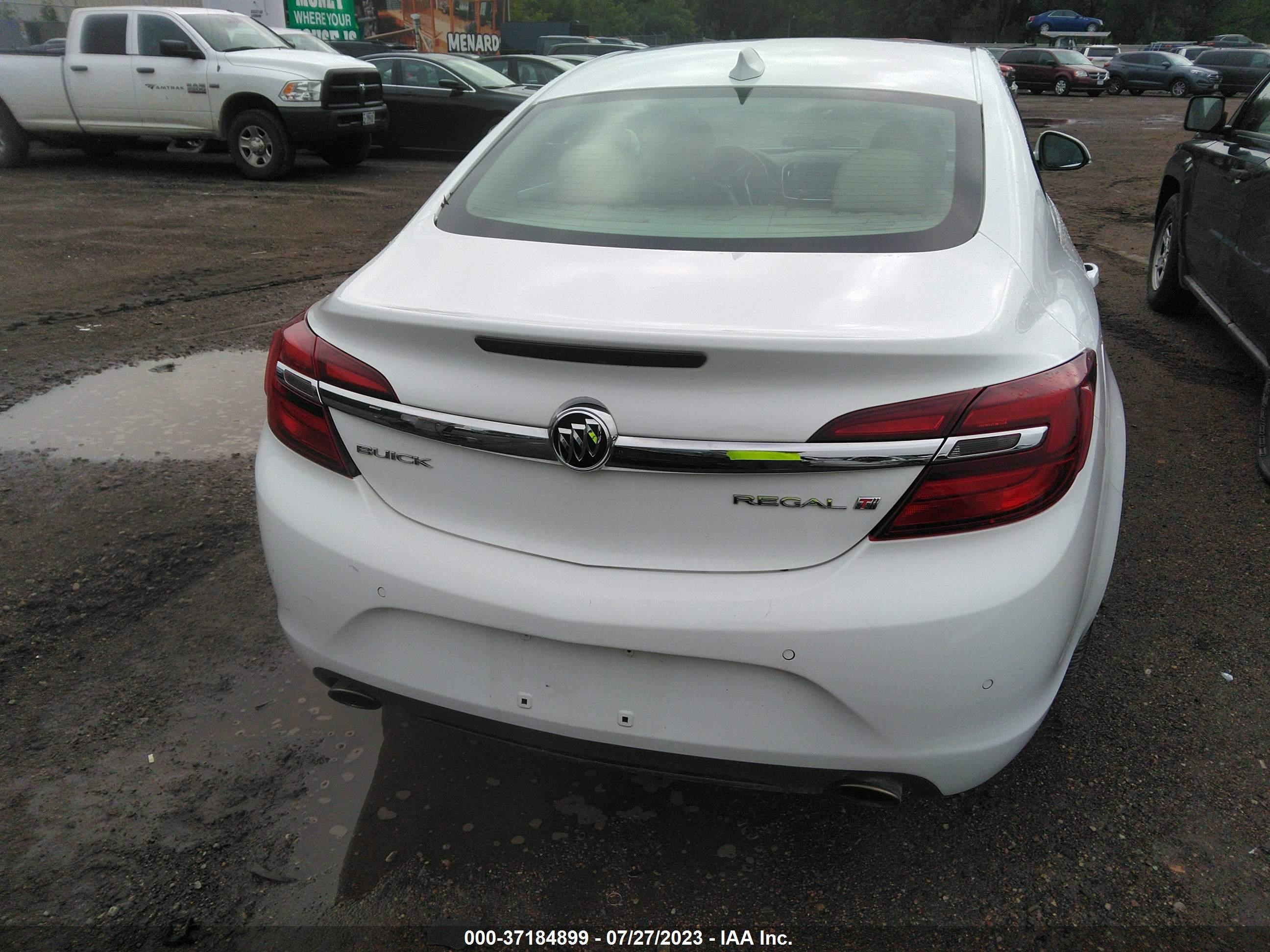 Photo 15 VIN: 2G4GS5GX5G9138184 - BUICK REGAL 