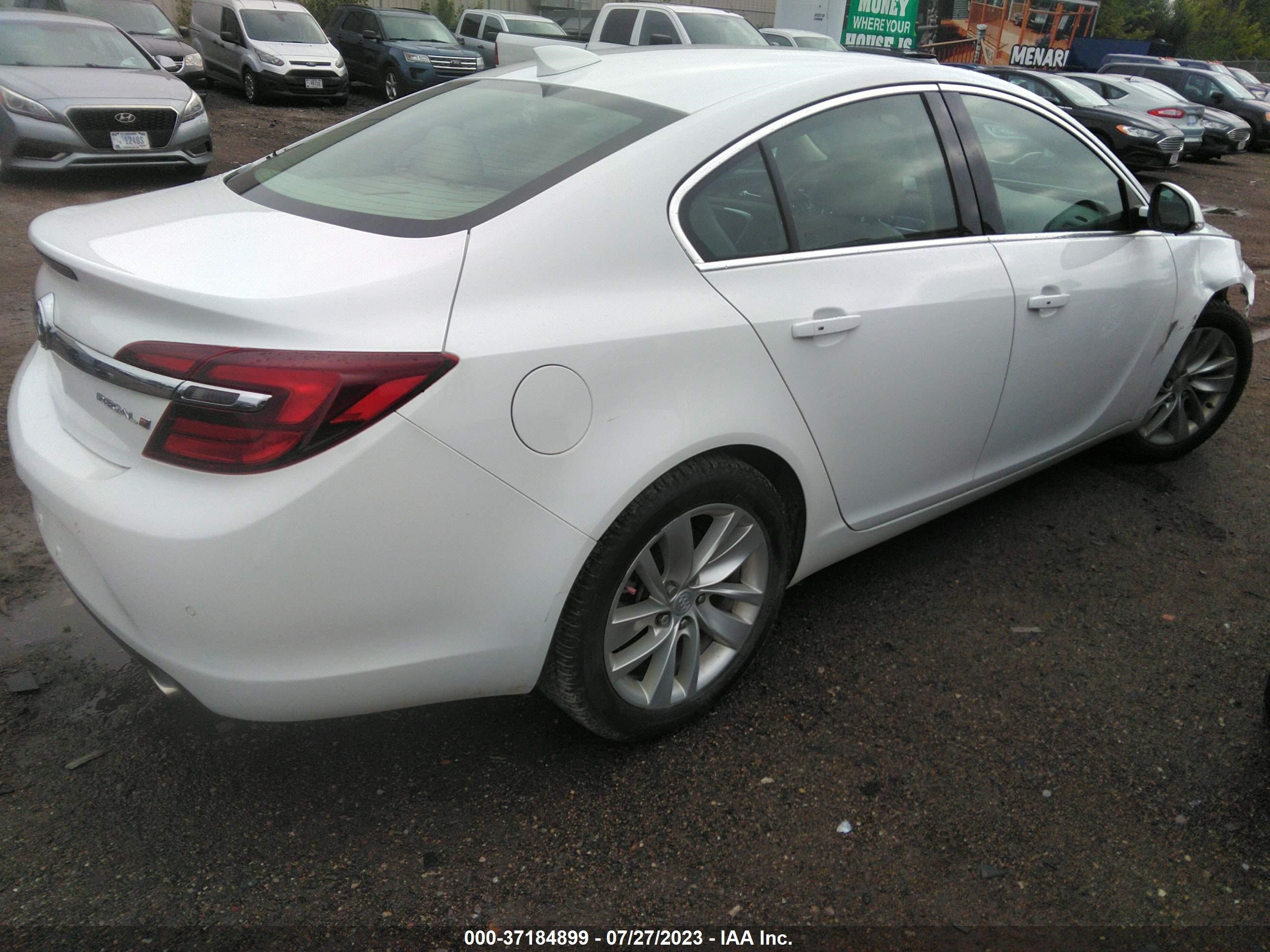 Photo 3 VIN: 2G4GS5GX5G9138184 - BUICK REGAL 