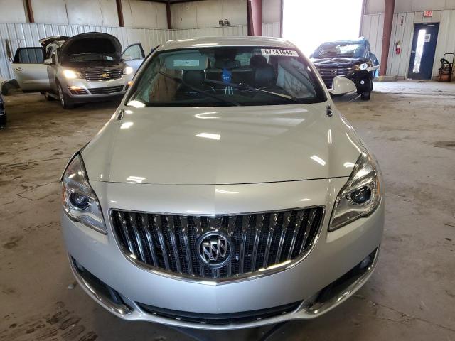 Photo 4 VIN: 2G4GS5GX9G9165145 - BUICK REGAL PREM 