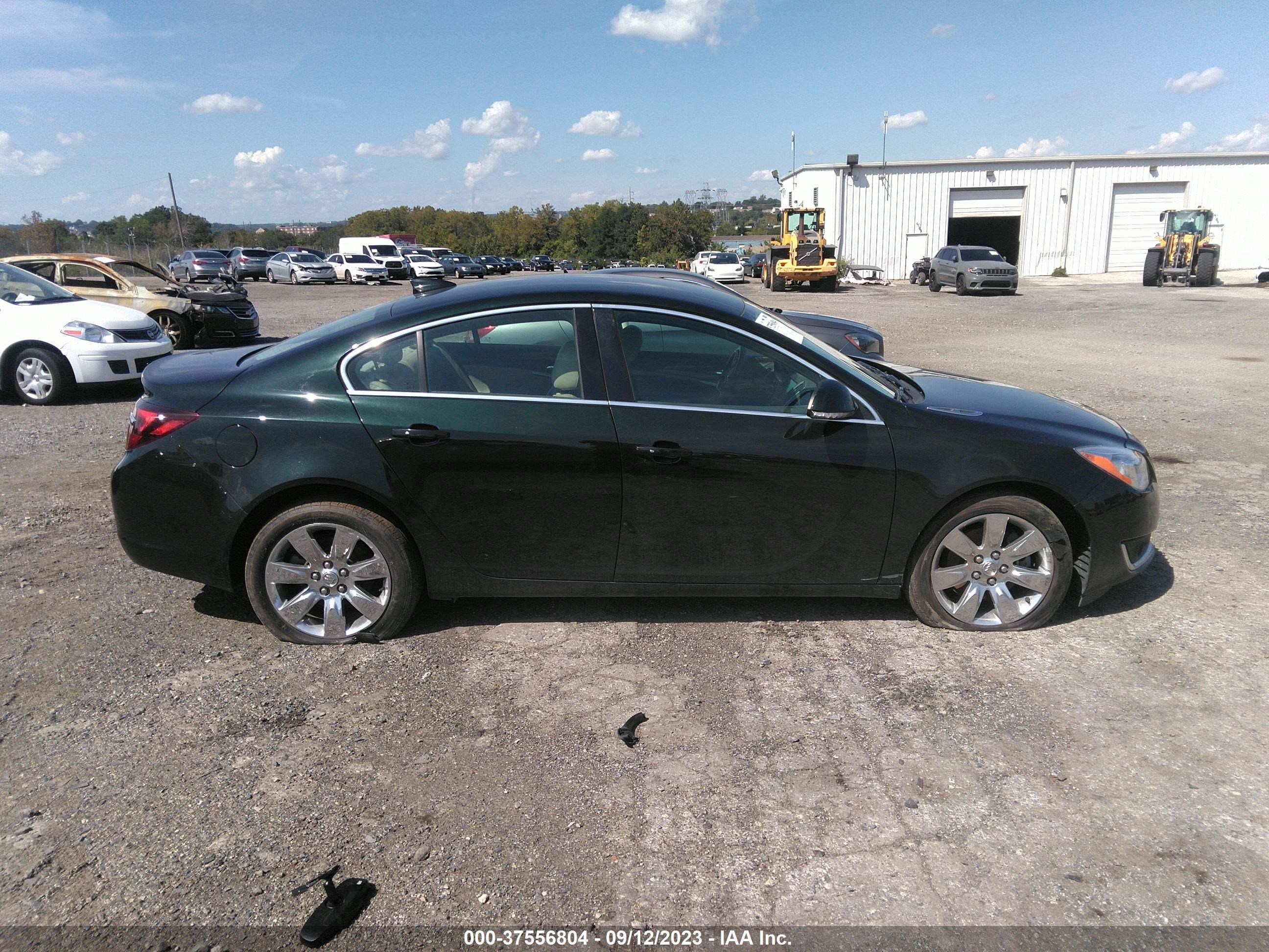 Photo 13 VIN: 2G4GS5GXXG9176672 - BUICK REGAL 